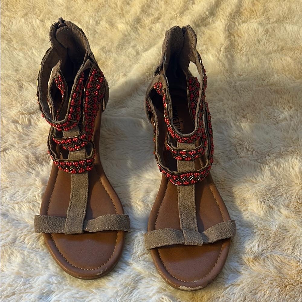 Minnetonka Beaded Gladiator Sandals – Size 7